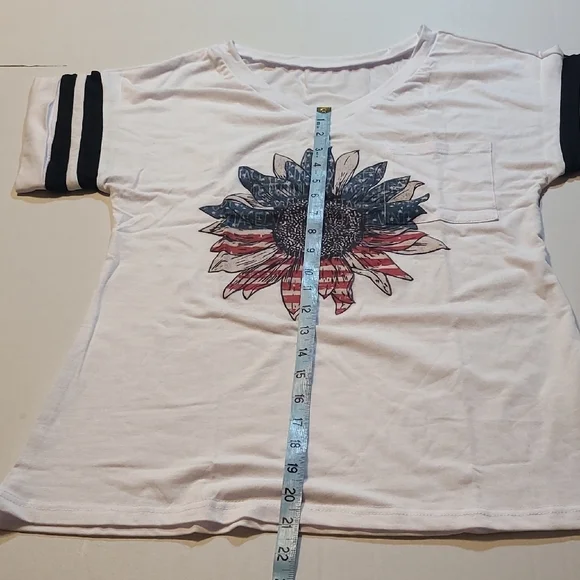 Cute Womens Small White Graphic Tee with Black Stripes and Relaxed Fit NWOT - Picture 8 of 9